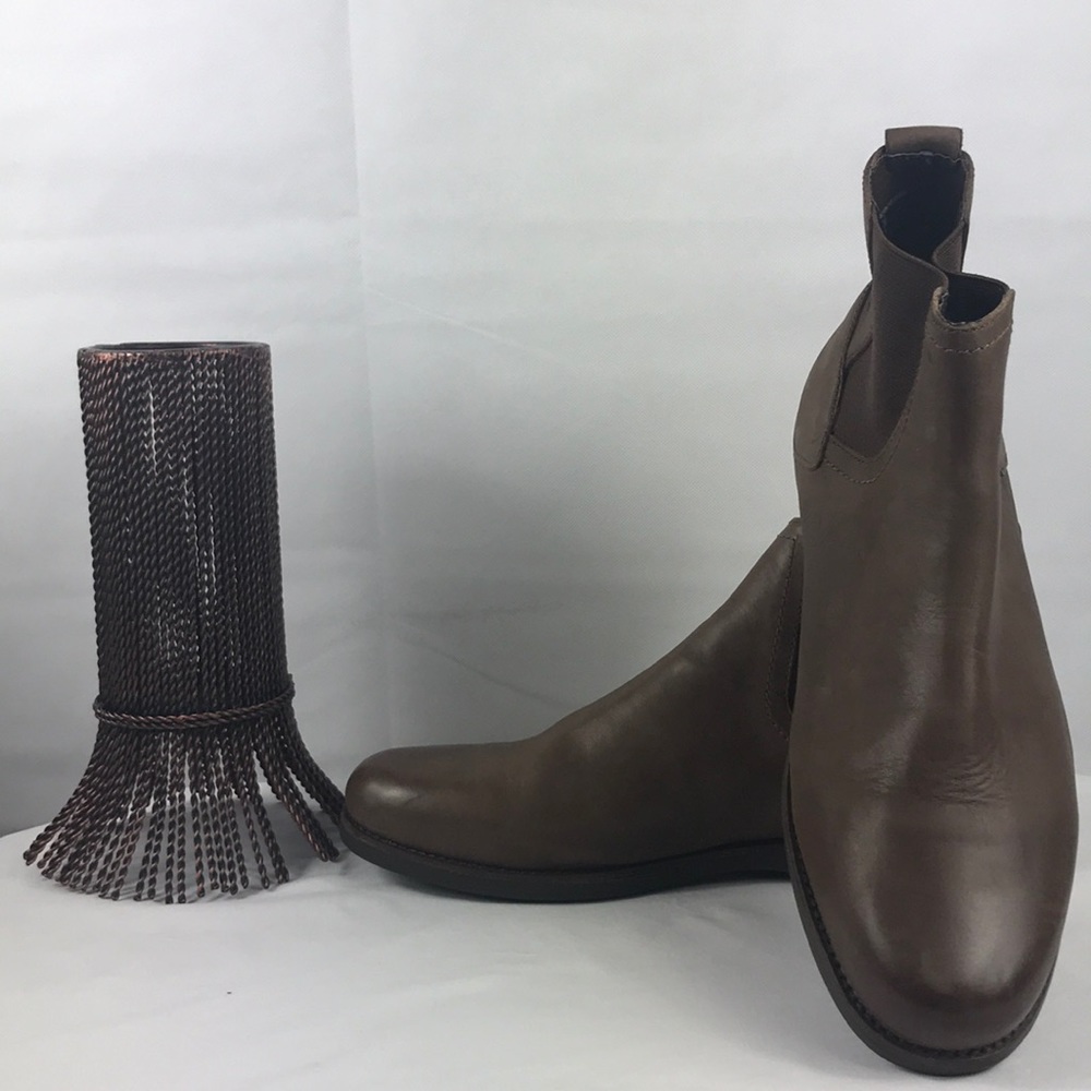 Tommy Bahama Men’s Pull On Boots